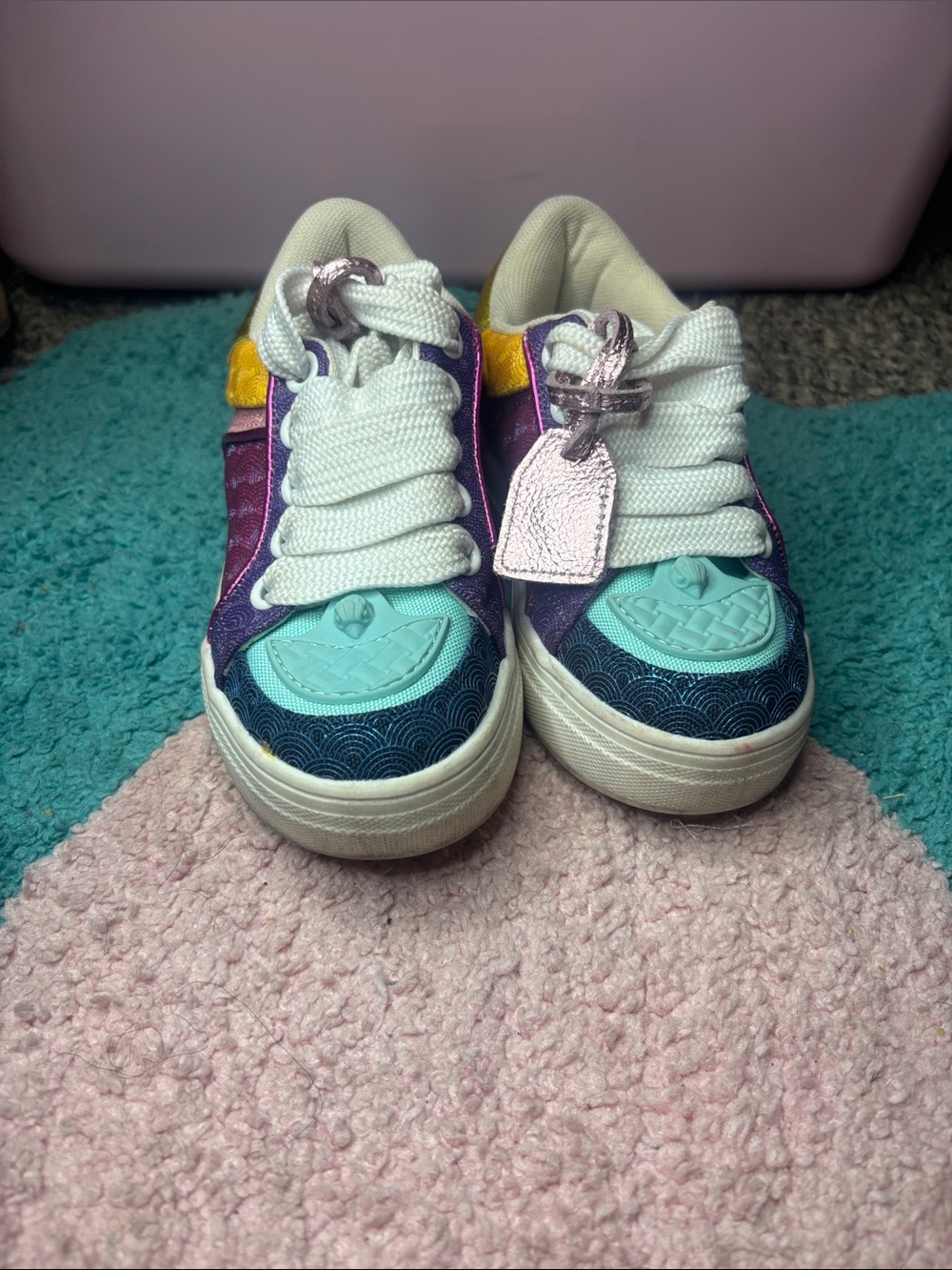 Kurt Geiger Low Top Sneakers